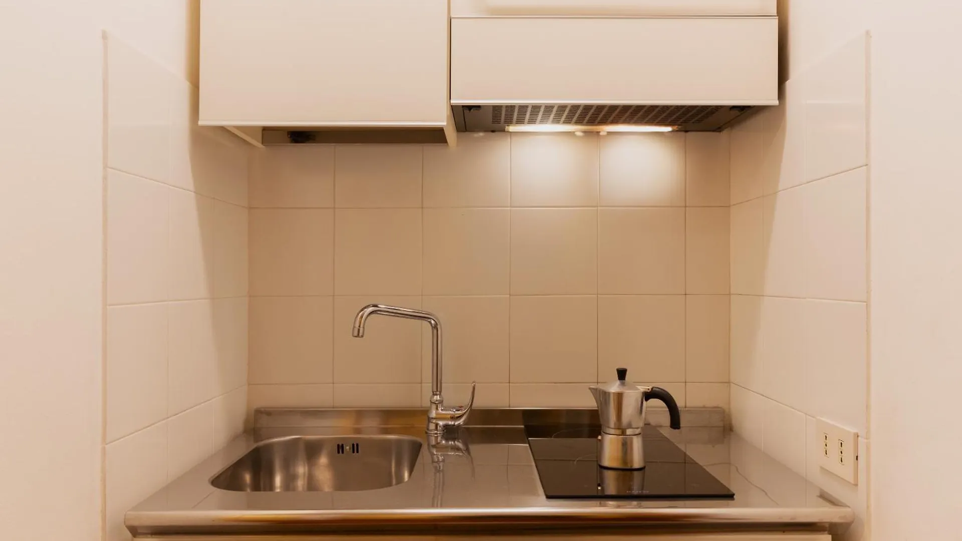 Marbela Apartments & Suites パレルモ イタリア