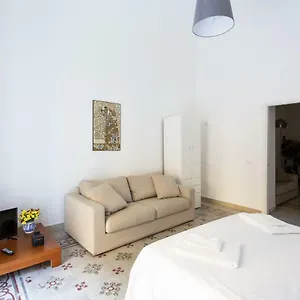 star-politeama-apartment.sicilyhotelsitaly.net/