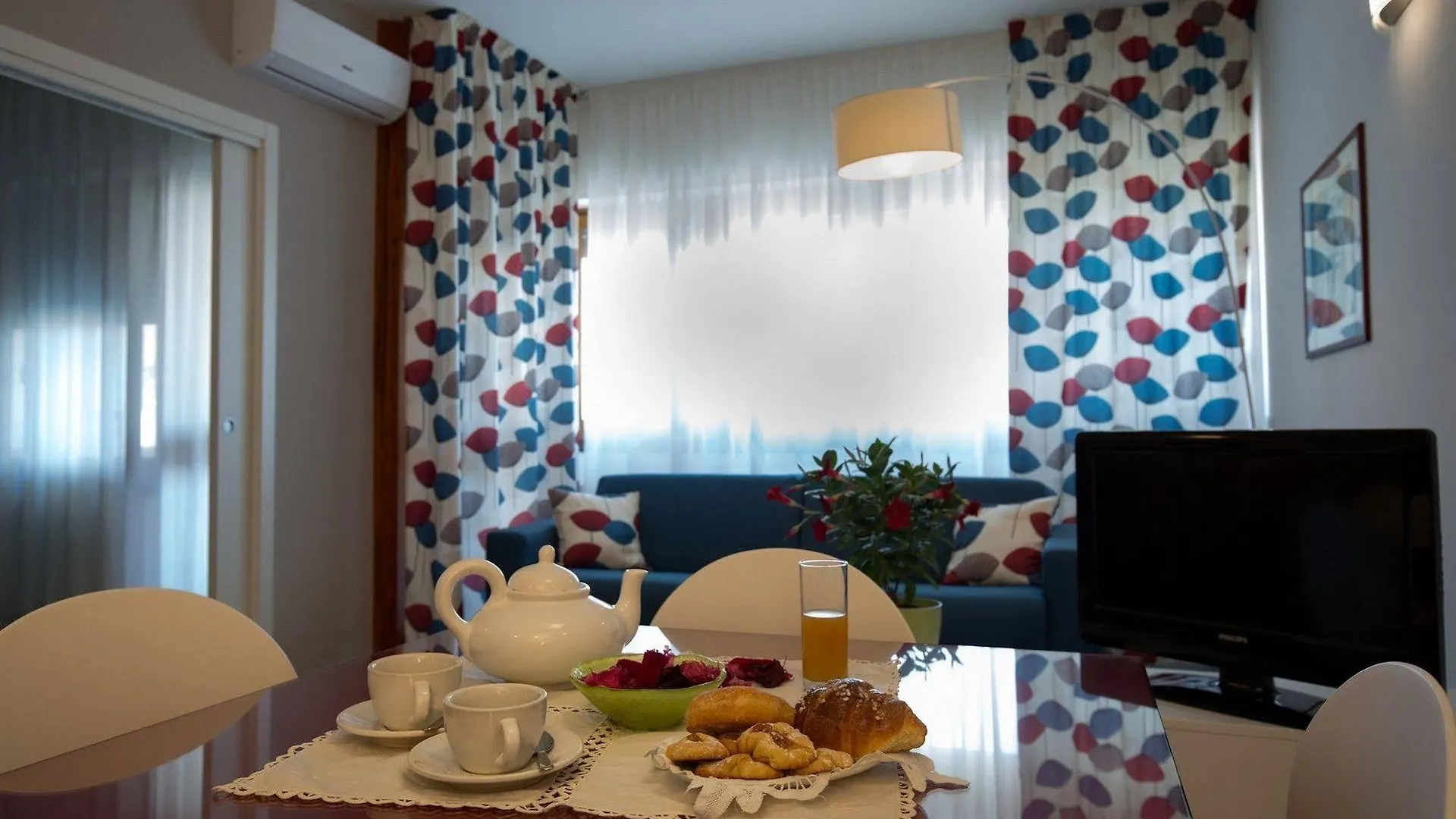 *** Aparthotel Marbela Apartments & Suites Palermo Italy