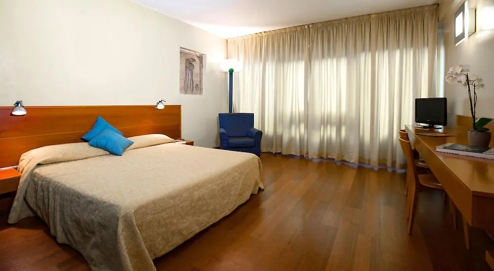 Marbela Apartments & Suites Palermo Aparthotel
