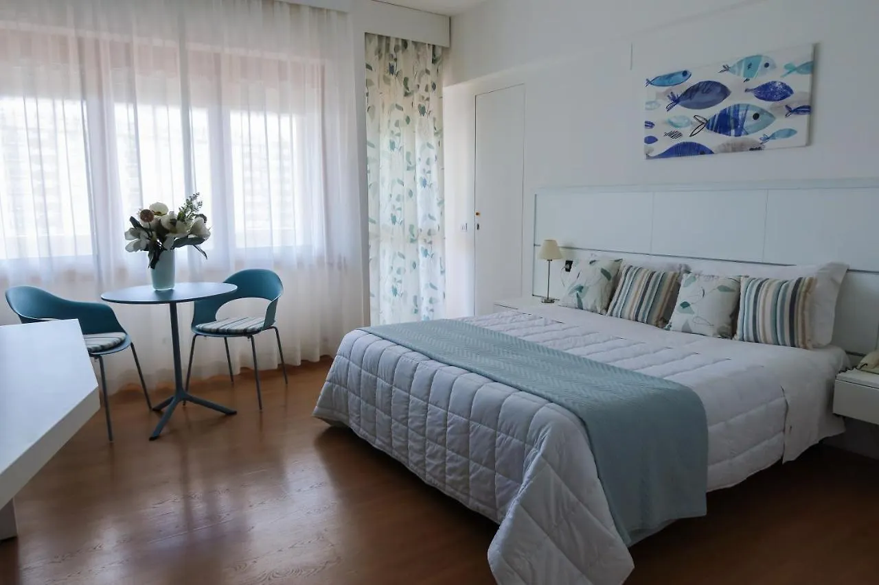 מלון דירות פלרמו Marbela Apartments & Suites