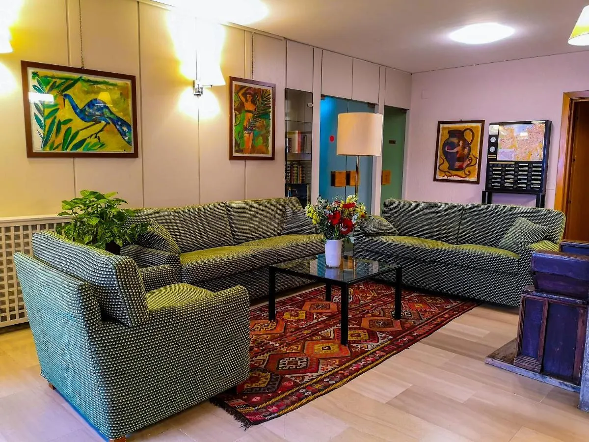 Marbela Apartments & Suites Palermo 3*,