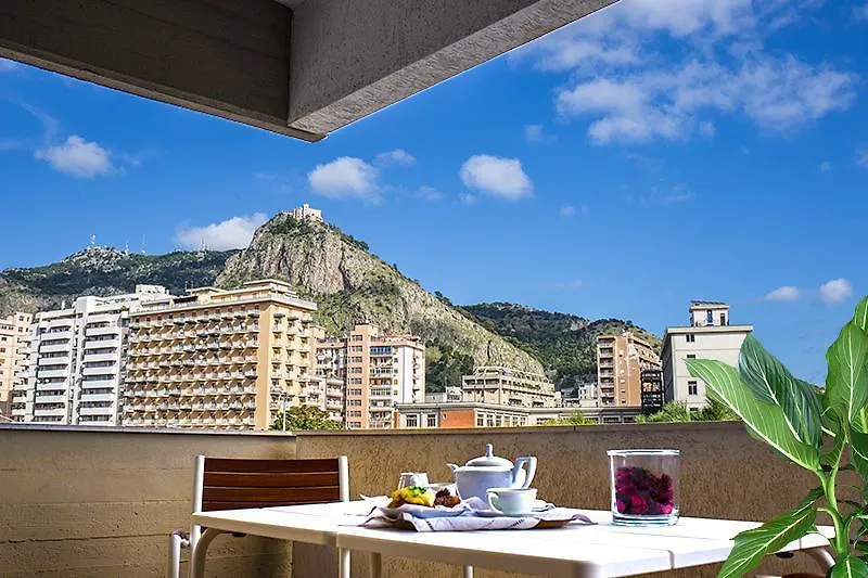 *** Aparthotel Marbela Apartments & Suites Palermo Italia