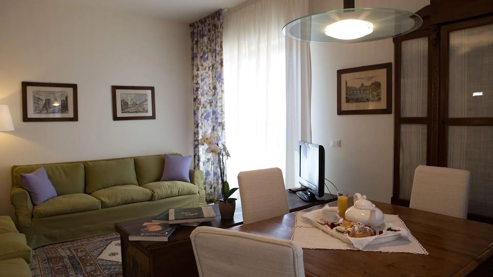 Marbela Apartments & Suites Palermo Aparthotel
