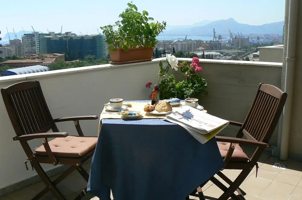 Marbela Apartments & Suites Palermo Aparthotel