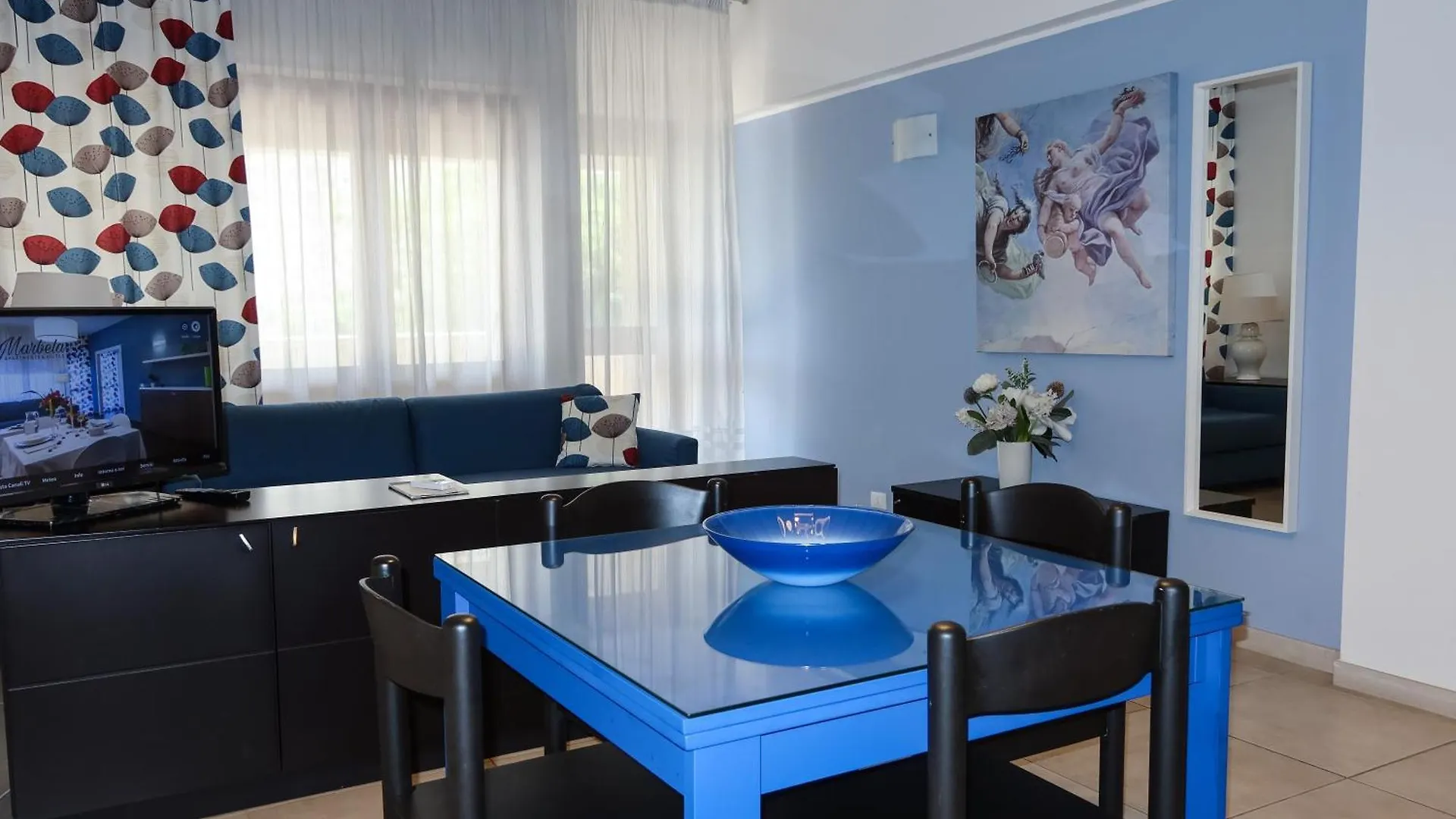 Marbela Apartments & Suites Palermo Aparthotel